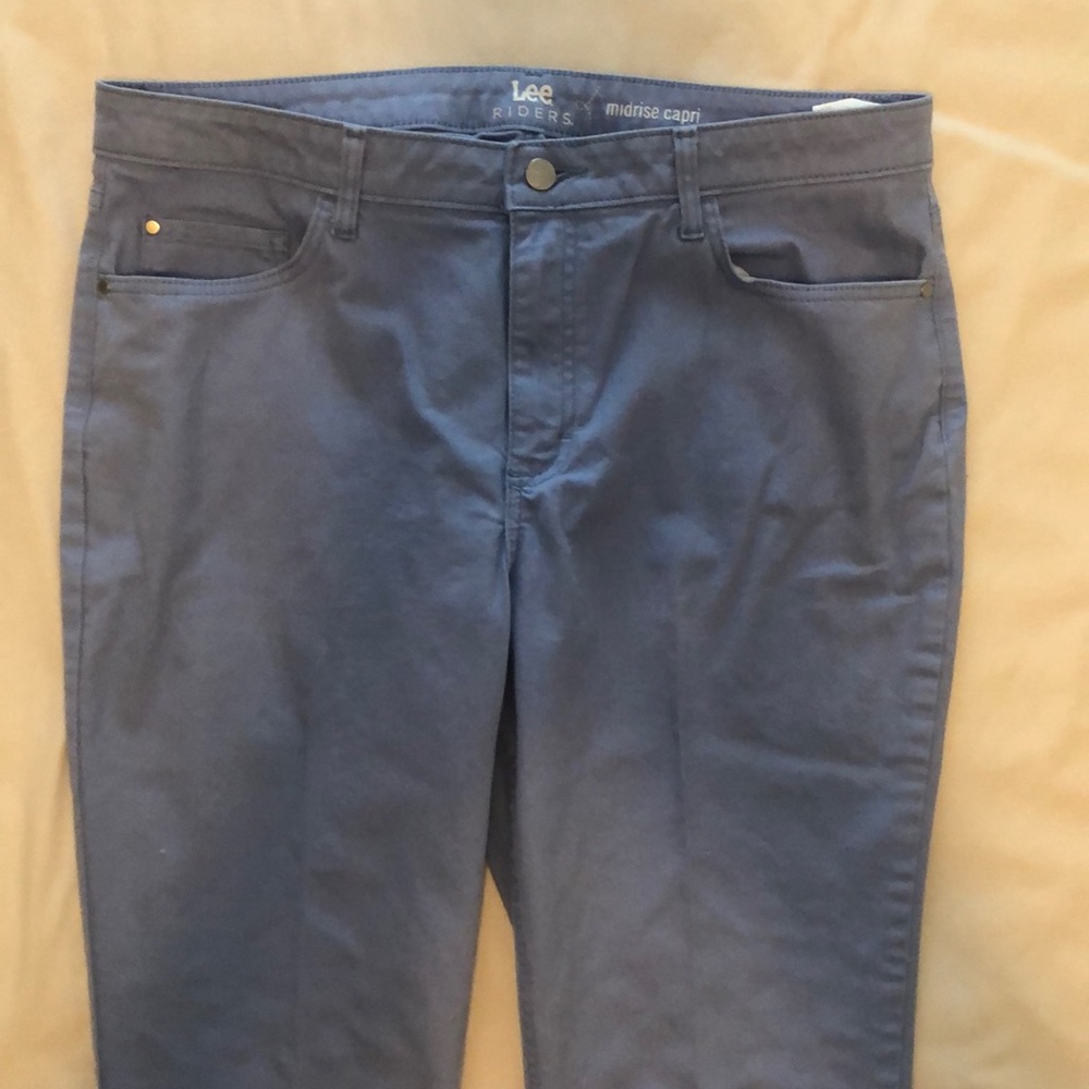 Lee Riders sz 16 capris
